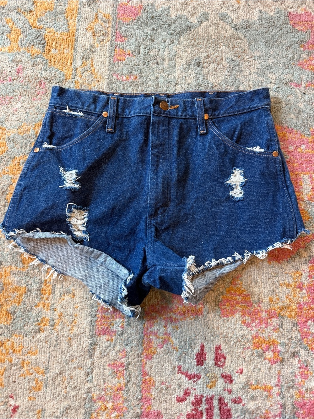 Vintage Wrangler 19MWZ Distressed Denim Cutoff Shorts 32 Waist High Rise USA